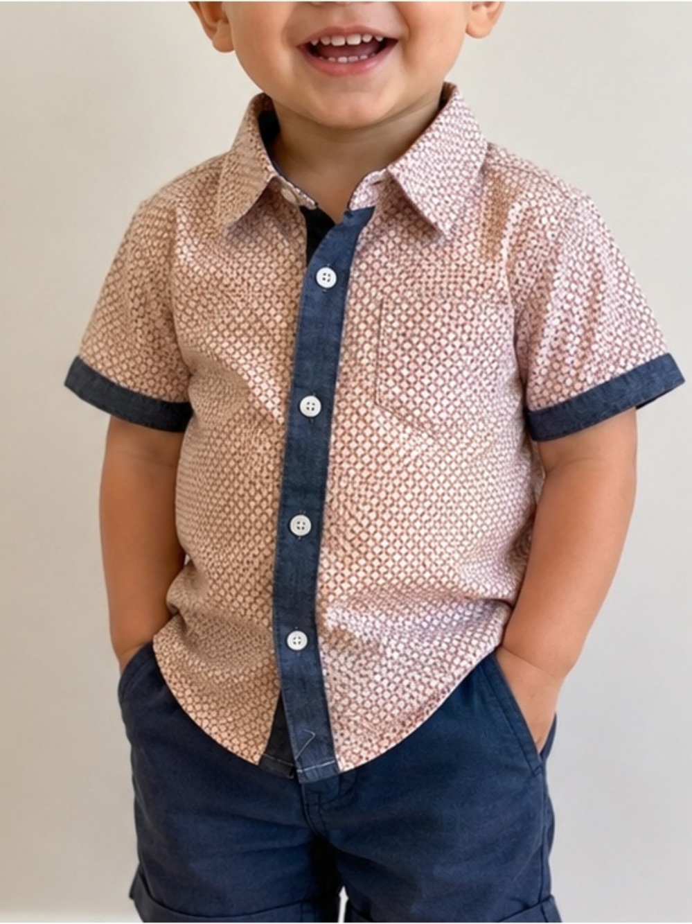 BOYS 3T Geo Short Sleeve Button-Down with Navy Trim